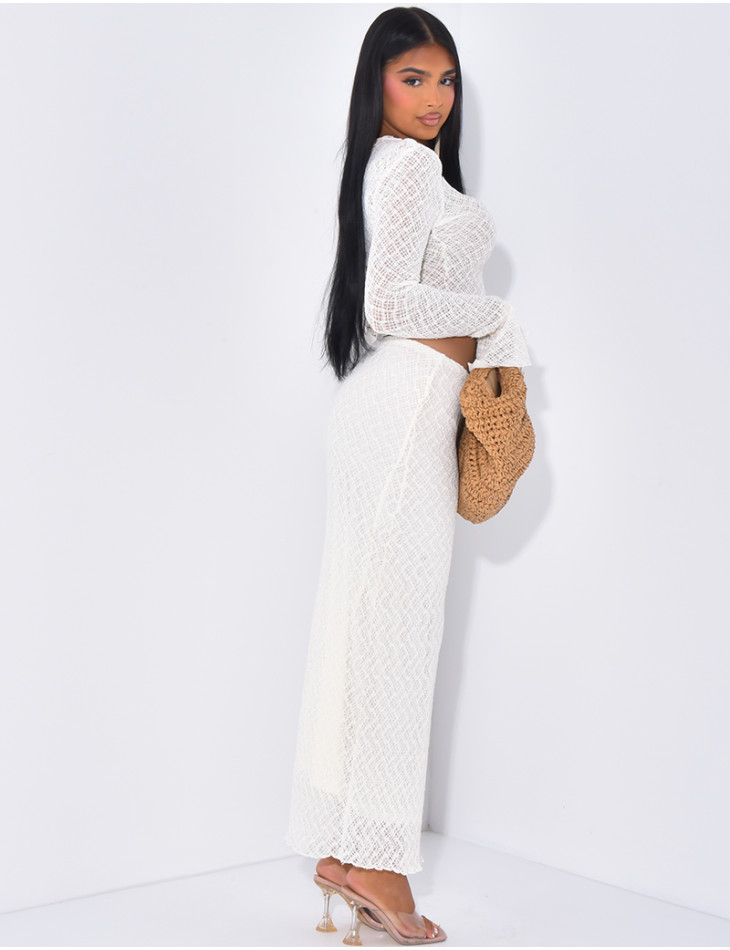 Set aus langem Rock und langärmeligem Spitzentop.