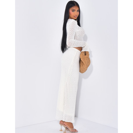 Set aus langem Rock und langärmeligem Spitzentop.