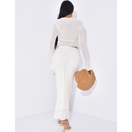 Set aus langem Rock und langärmeligem Spitzentop.