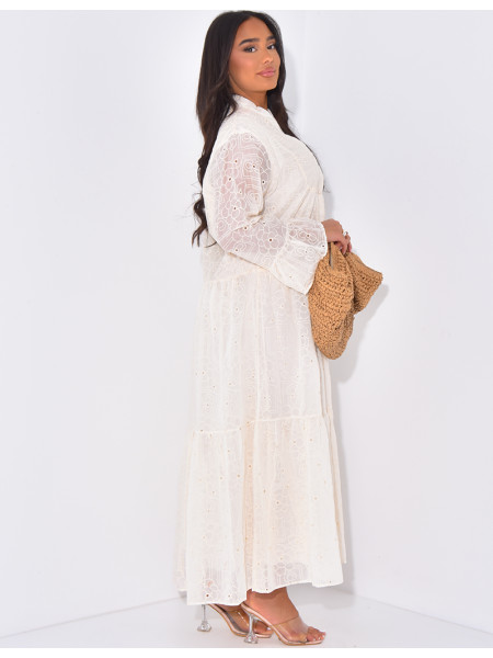 Langes,lockeres, besticktes Kleid