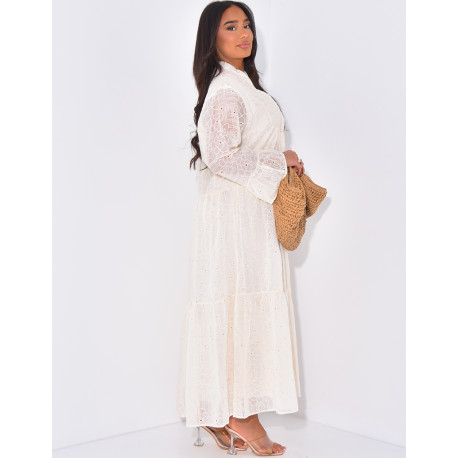 Langes,lockeres, besticktes Kleid