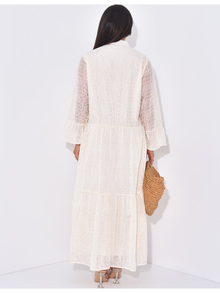 Langes,lockeres, besticktes Kleid