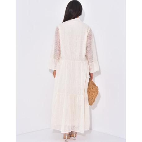 Langes,lockeres, besticktes Kleid