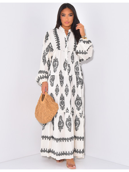 Robe longue en coton à motifs brodés