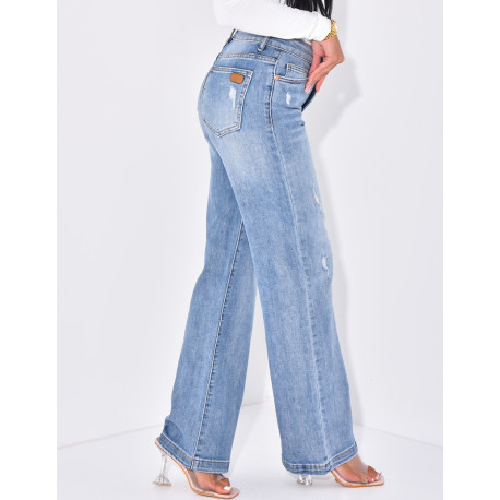 High waisted jeans, straight cut, destroyed and stretch