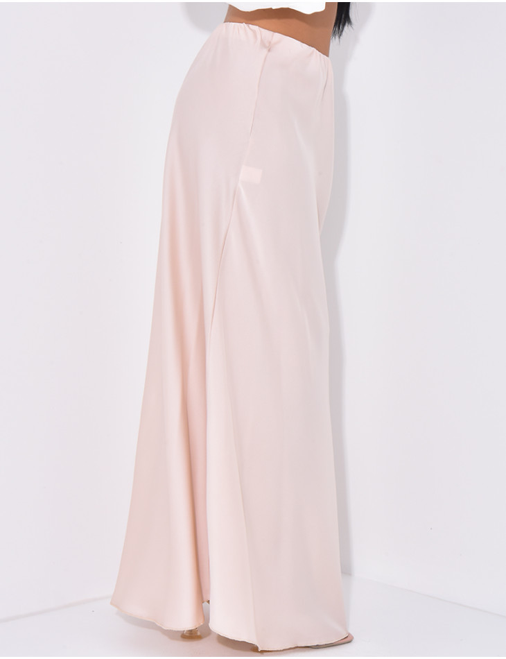 Langer Rock aus Satin