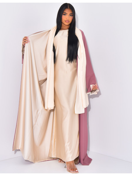 Set aus Schal und Kimono aus reversiblem Satin.