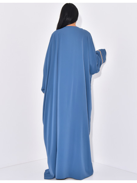 Kimono mit Strasssteinen und Goldbesatz