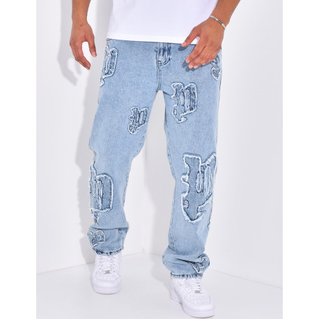 Jeans with destroy writing