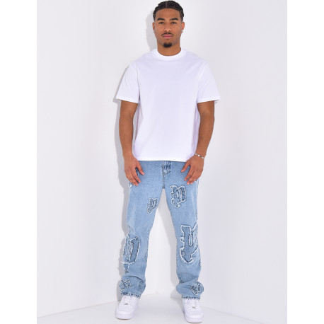 Jeans with destroy writing