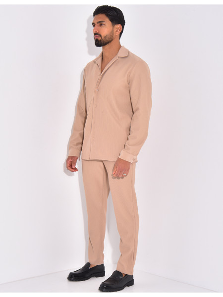 Ensemble pantalon et chemise plissé