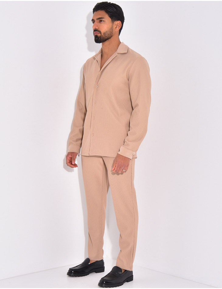 Ensemble pantalon et chemise plissé