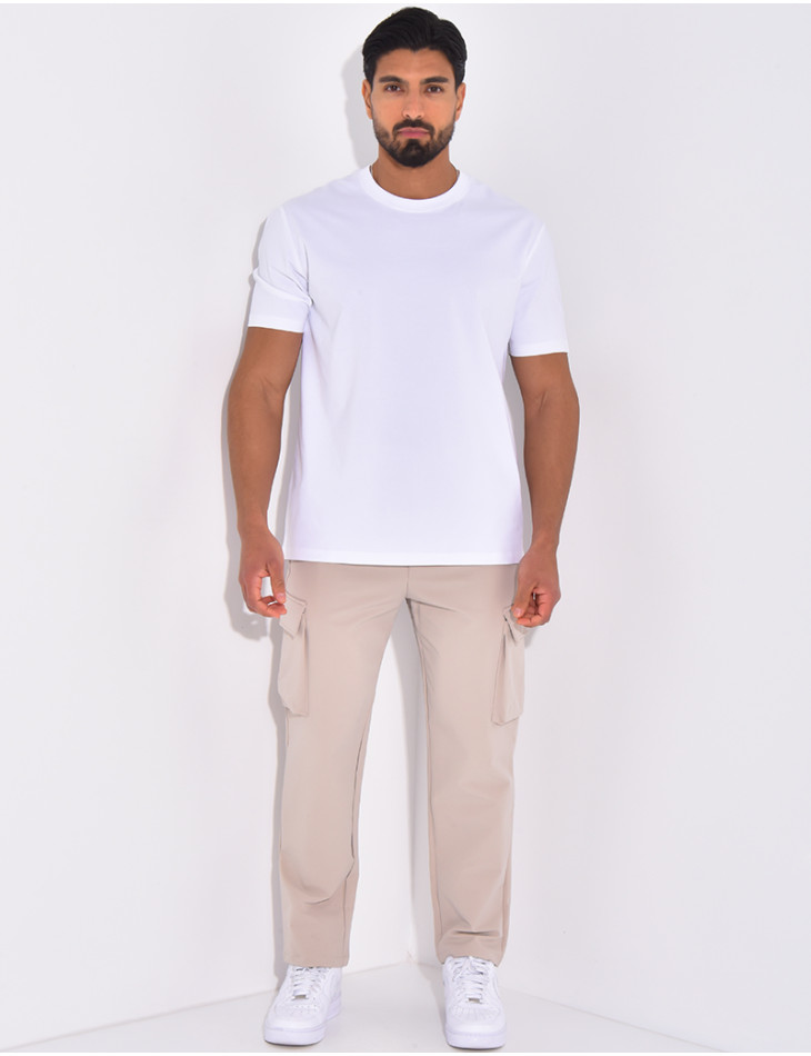 Cargo trousers with pockets