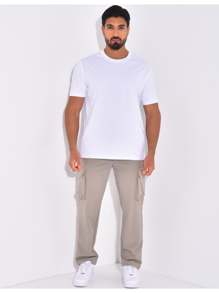 Cargo trousers with pockets