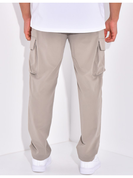 Cargo trousers with pockets