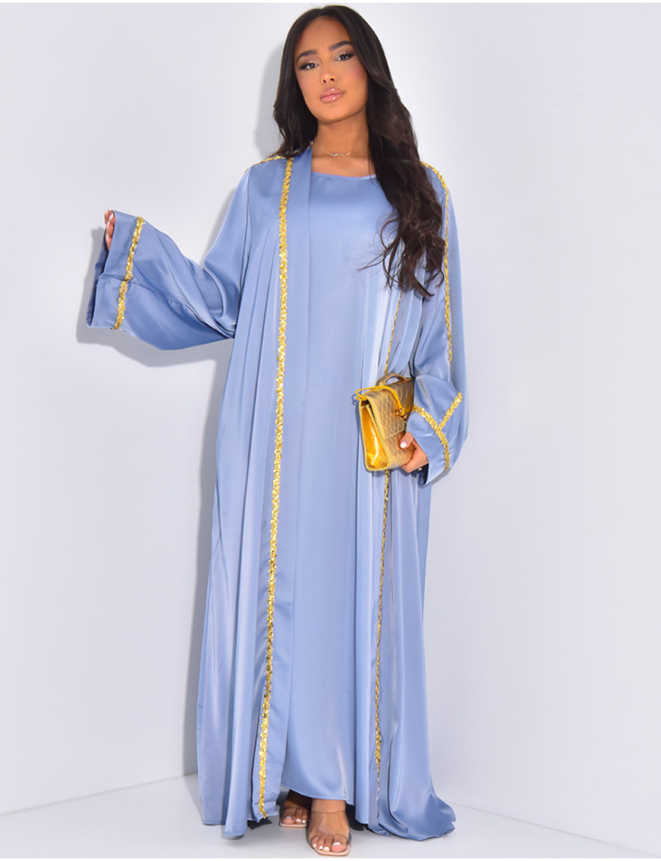 Set aus ärmellosem Kleid und Kimono mit gestickten Pailletten.