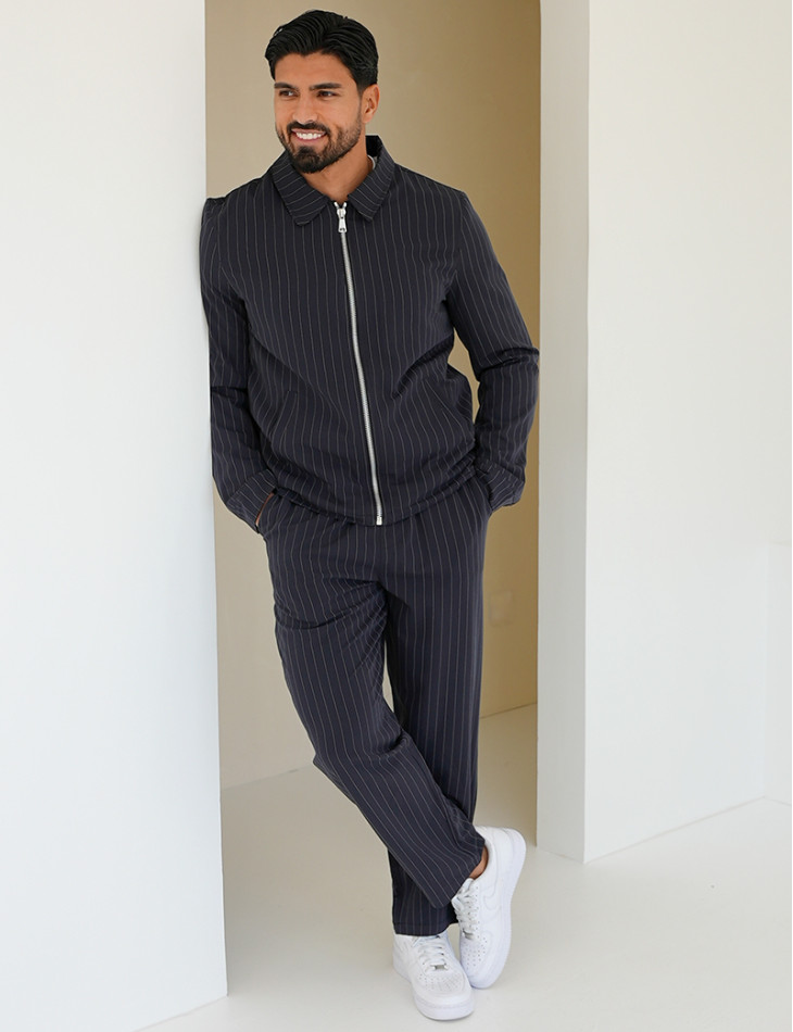 Ensemble pantalon et veste à rayures