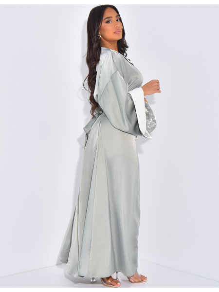 Abaya à bijoux et ceinture