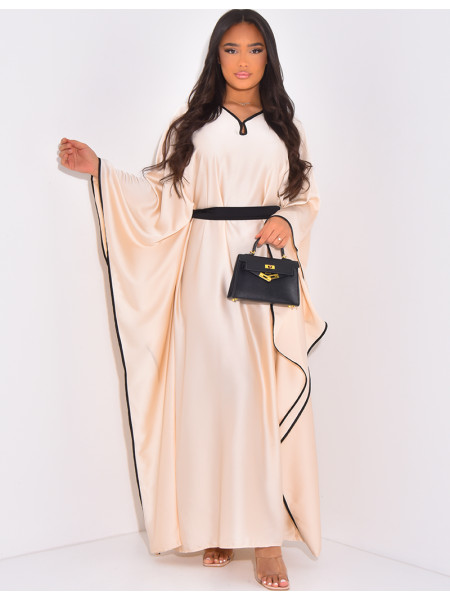 Abaya cintrée à bordures contrastantes