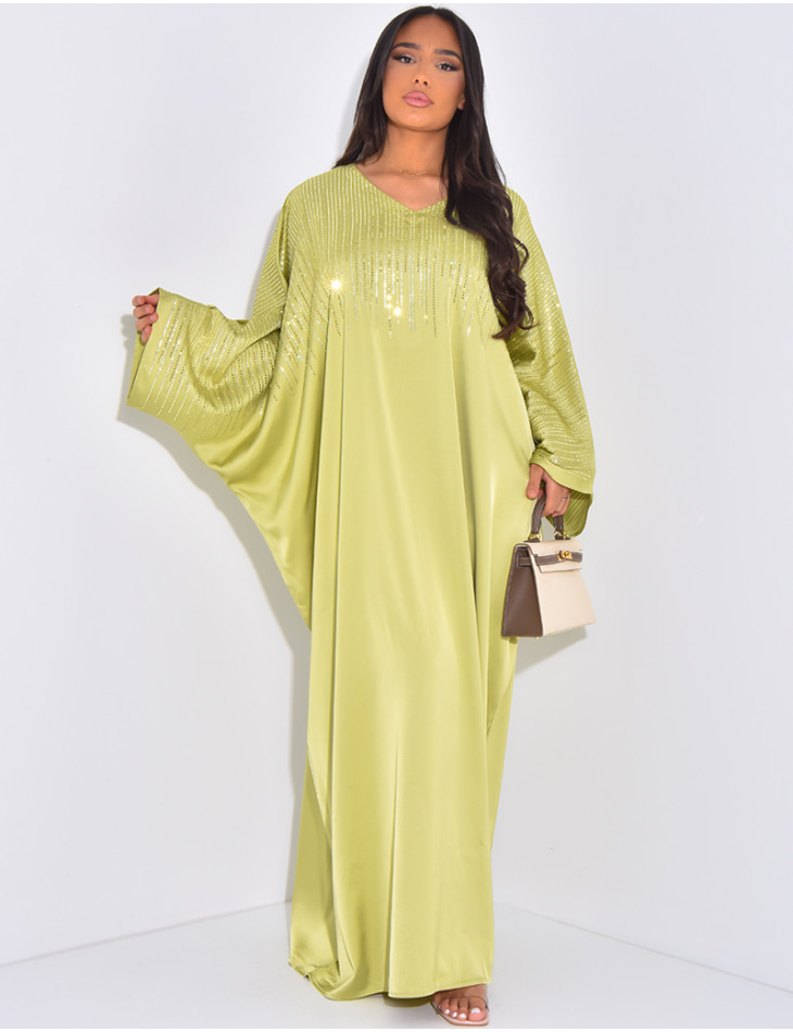 Large abaya with rhinestones