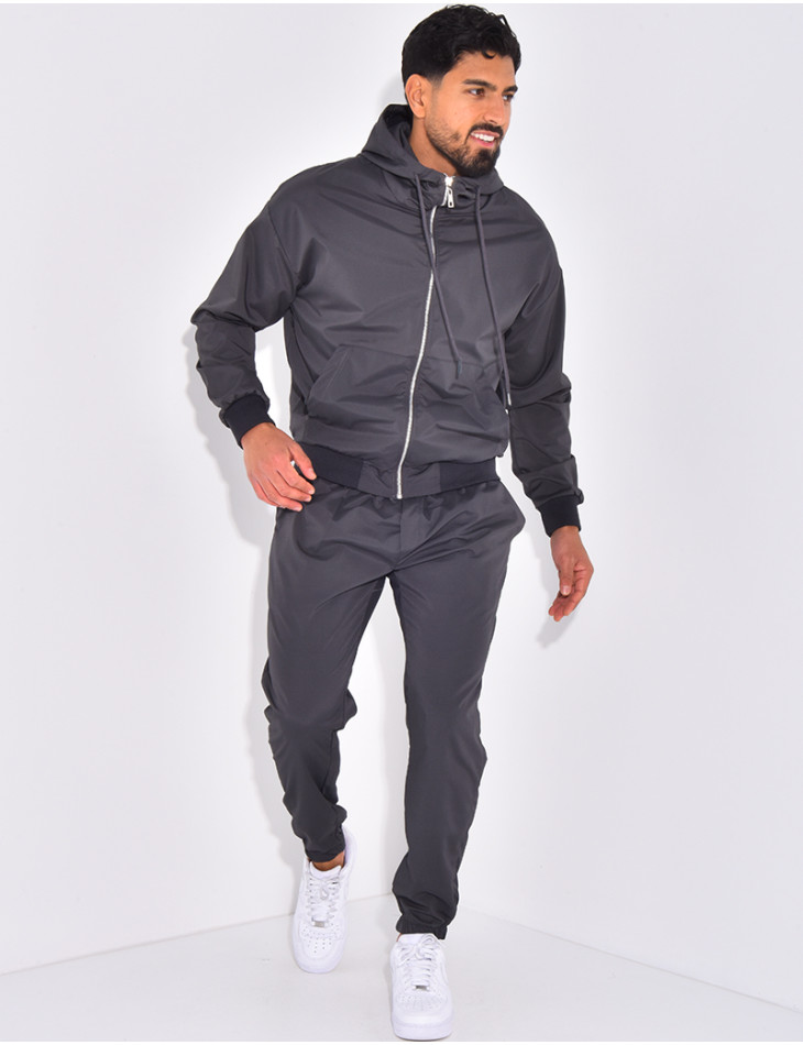 Ensemble pantalon et veste à capuche