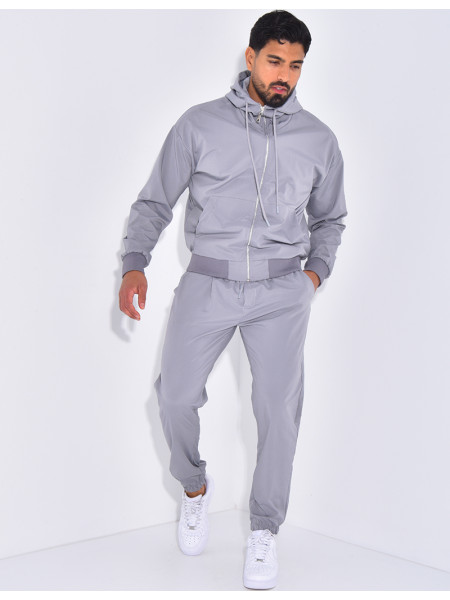 Ensemble pantalon et veste à capuche