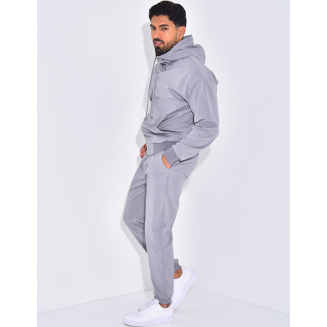 Ensemble pantalon et veste à capuche