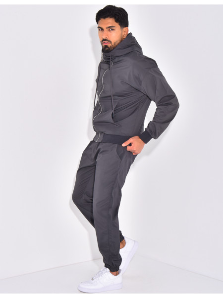 Ensemble pantalon et veste à capuche