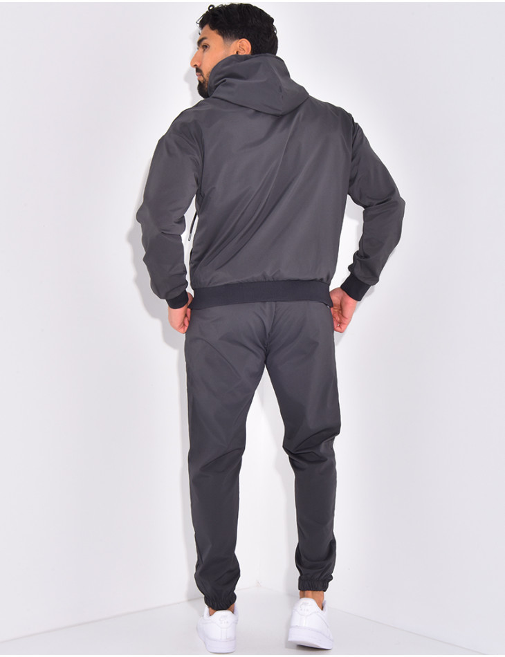 Ensemble pantalon et veste à capuche