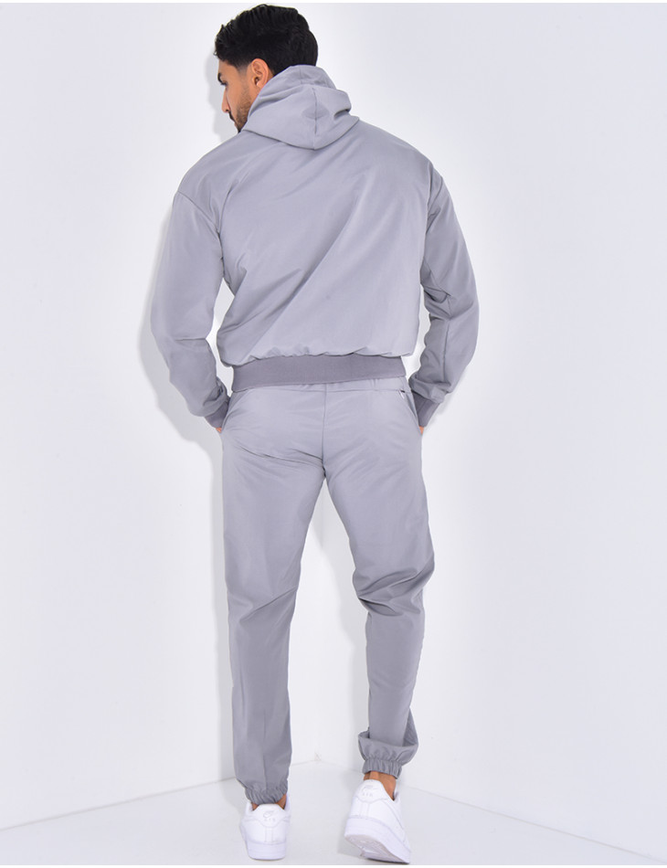 Ensemble pantalon et veste à capuche