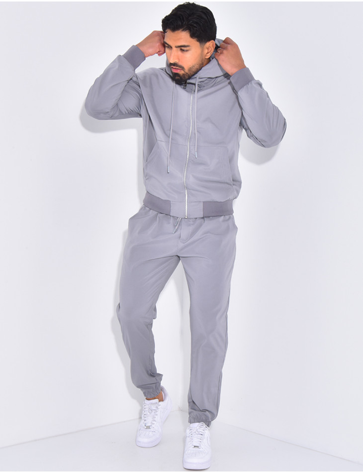 Ensemble pantalon et veste à capuche