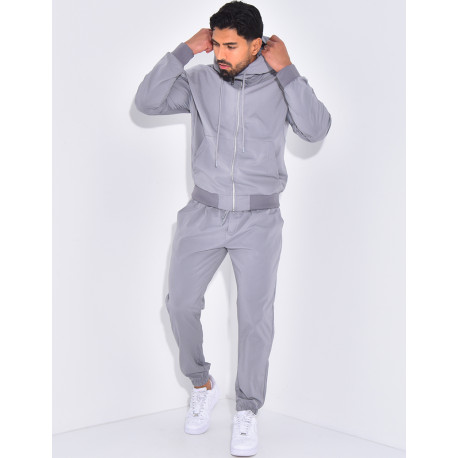 Ensemble pantalon et veste à capuche