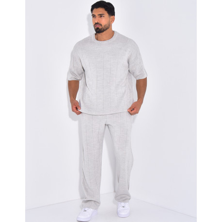 T-shirt and pants set