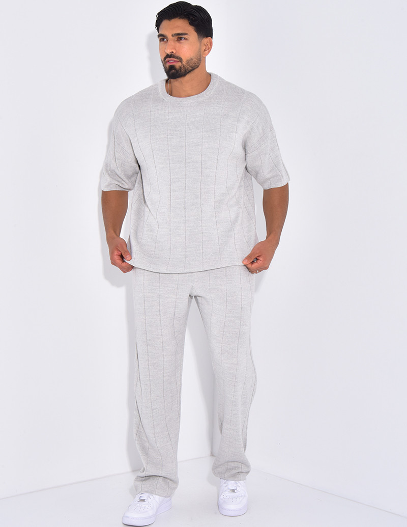 Ensemble pantalon et t-shirt