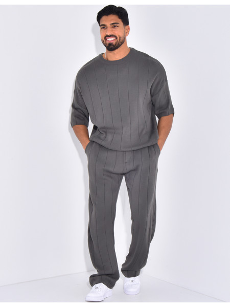 Ensemble pantalon et t-shirt