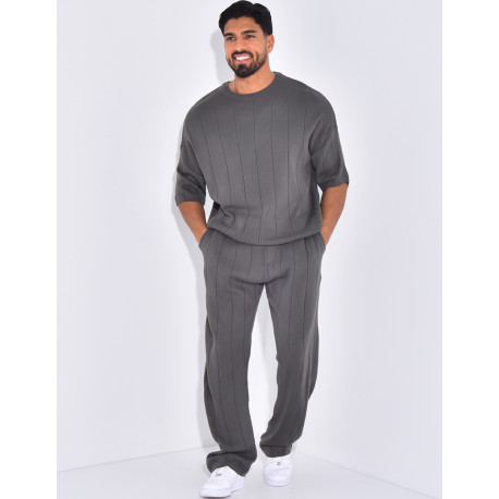 Ensemble pantalon et t-shirt