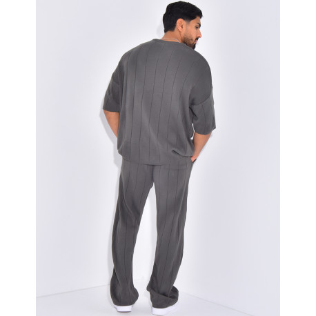 Ensemble pantalon et t-shirt