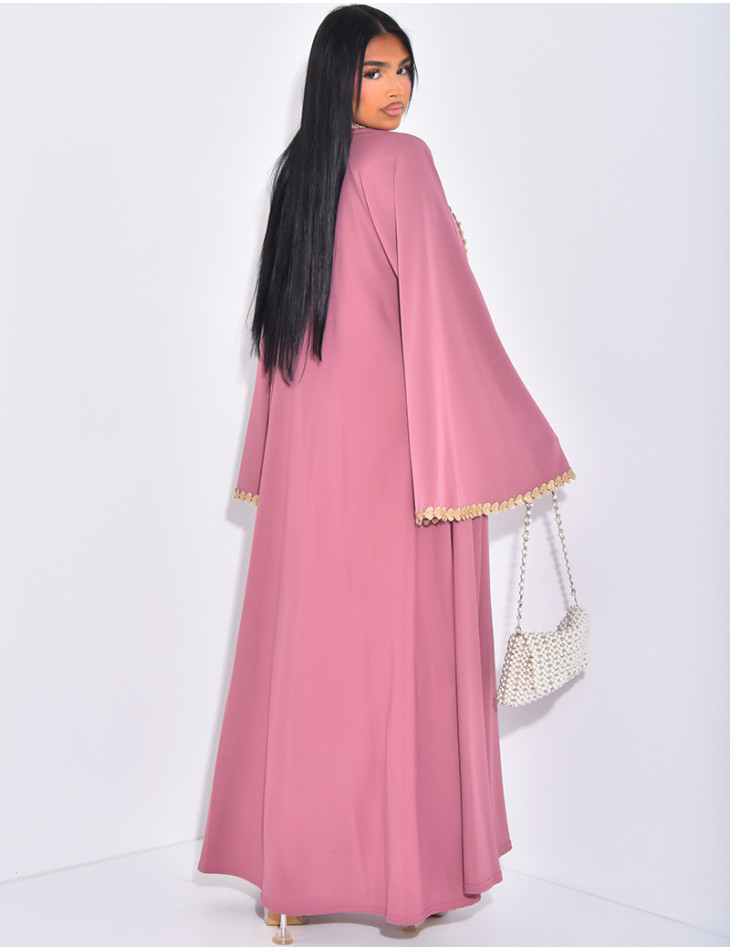 Kimono with embroidered borders and heart patterns