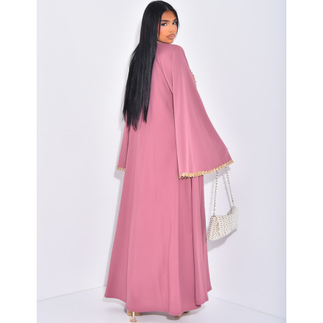 Kimono with embroidered borders and heart patterns