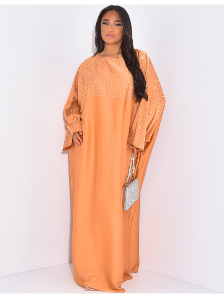 Loose-fitting abaya with rhinestones on the shoulders