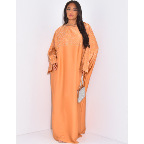 Loose-fitting abaya with rhinestones on the shoulders