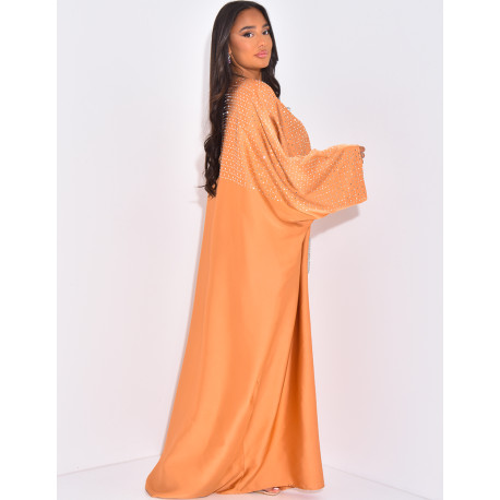 Loose-fitting abaya with rhinestones on the shoulders