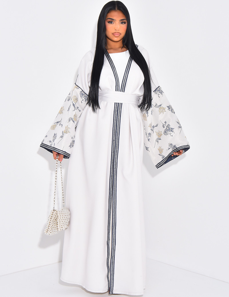 Long embroidered kimono set...