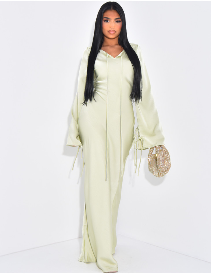 Very long dress in premium satin with tie fastening