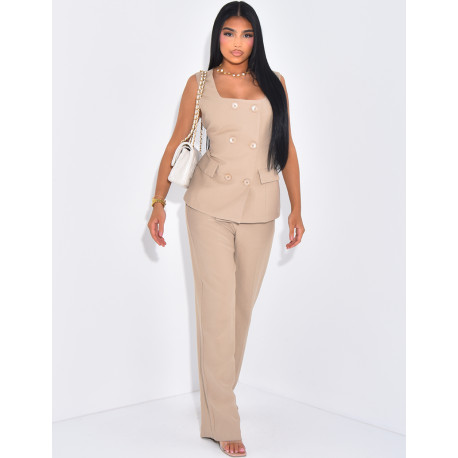 Ensemble pantalon coupe droite et gilet sans manche col carré
