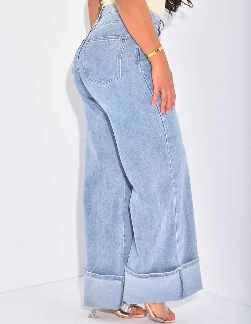 Wide-leg jeans with thick...