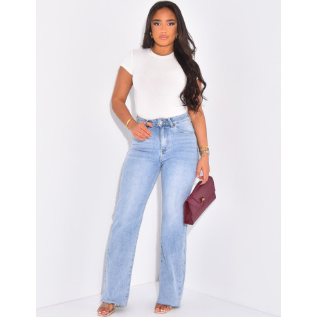 Straight fit high waist jeans in stretch fabric