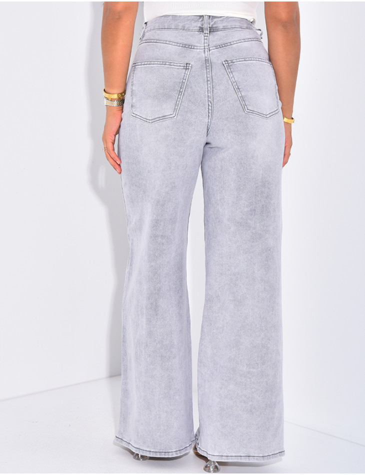 Jeans mit hoher Taille und breiter Passform mit heller Waschung