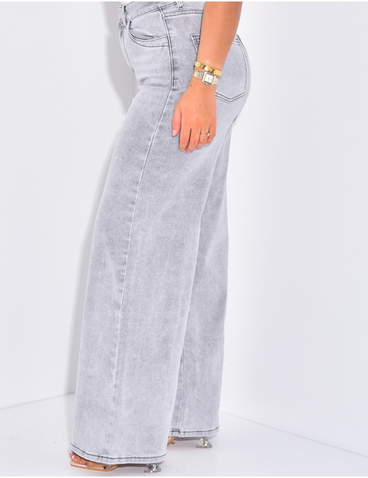 Jeans mit hoher Taille und breiter Passform mit heller Waschung