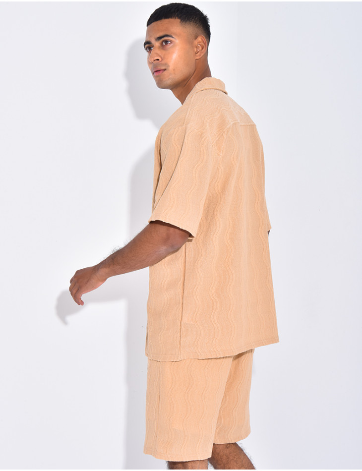 Ensemble short et chemise à motifs vagues en relief